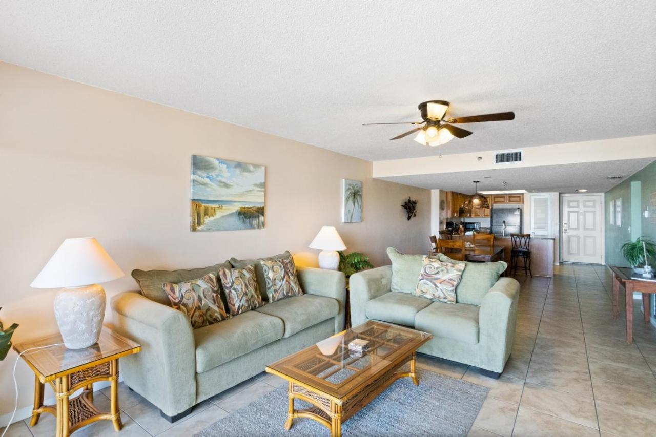 303 Beach Place Condos St. Pete Beach Exterior photo